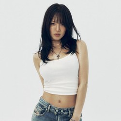 SM Rilis Foto Hyoyeon Buat Debut SNSD-HyoRiSoo