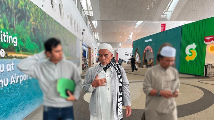 Terpidana korupsi Usman (65) saat ditangkap di Bandara Kualanamu(Foto: dok. Kejati Aceh)