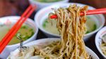 10 Mie Ayam Legendaris di Jakarta Eksis Puluhan Tahun, Ada yang Sejak 1958
