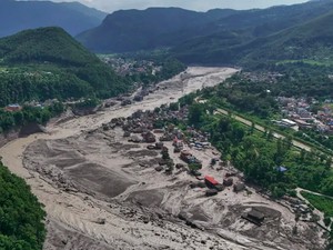 Banjir Nepal dan Ancaman Perubahan Iklim di Himalaya