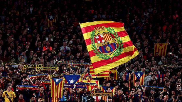 BARCELONA, SPAIN - MAY 17: Supporters of FC Barcelona during the LaLiga EA Sports  match between FC Barcelona v Real Betis at the Camp Nou on May 17, 2026 in Barcelona Spain (Photo by David Ramirez/Soccrates/Getty Images)