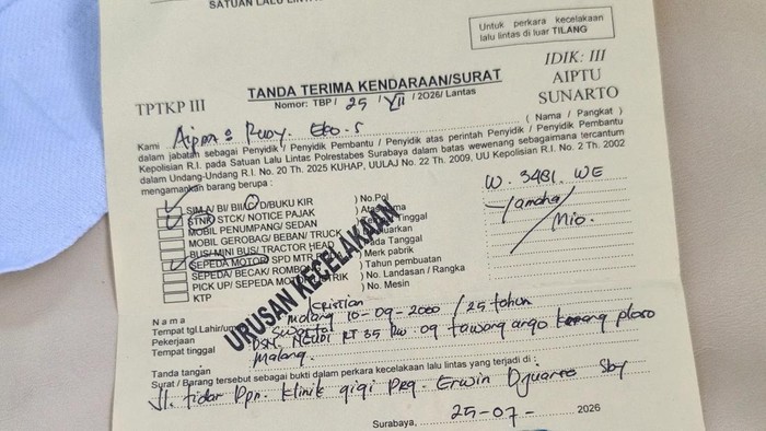 Biaya 1 juta untuk urus surat pengeluaran kendaraan sepeda motor di Satlantas Colombo, Surabaya