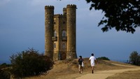 Broadway, Desa Cantik Cotswolds yang Dikaitkan dengan Rumah Baru Harry-Meghan