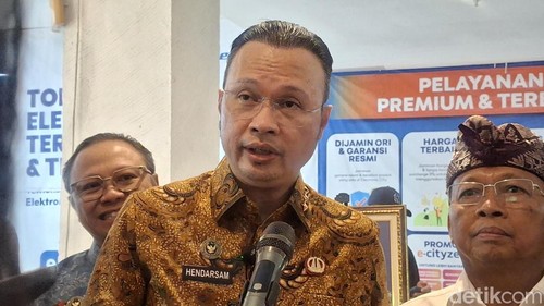 Direktur Jenderal Imigrasi, Hendarsam Marantoko dalam acara peresmian Immigration Lounge di Discovery Mall, Kuta, Badung, Kamis (27/8/2026). (Fabiola Dianira)