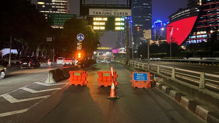 Gerbang Tol Ditutup imbas demo depan DPR