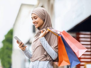 Studi: Wanita Ngidam Belanja Barang Branded 2 Minggu Jelang Menstruasi