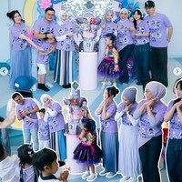 Irish Bella dan Haldy Sabri baru saja menggelar perayaan ulang tahun untuk putri bungsu mereka yang akan segera menjadi kakak, Amala. Kini berusia 4 tahun, perayaan digelar dengan tema Huntrix yang didominasi warna ungu. Foto: Instagram/@_irishbella_