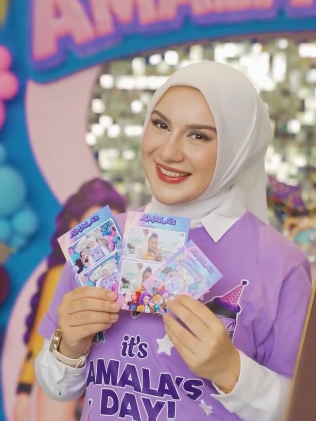 Potret Irish Bella di Ultah Putrinya, Bumil Cantik Glowing Berbusana Simpel