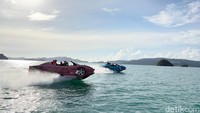 Meliuk-liuk di Perairan Langkawi Naik 'Mobil Sport'
