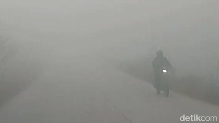 Kabut asap di Pangkalan Bun Rabu (26/8) pagi