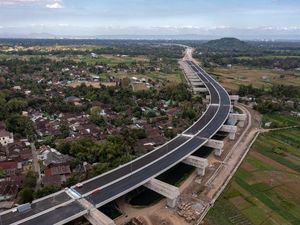WIKA Lanjutkan Tol Jogja-Bawen Seksi 3, Target Rampung Juni 2028