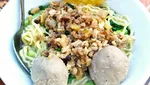 10 Mie Ayam Legendaris di Jakarta Eksis Puluhan Tahun, Ada yang Sejak 1958