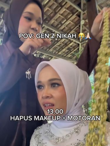Momen unik nikah ala Gen Z: pagi resepsi, siang motoran, lanjut mudik dan honeymoon. Momen unik nikah ala Gen Z: pagi resepsi, siang motoran, lanjut mudik dan honeymoon.