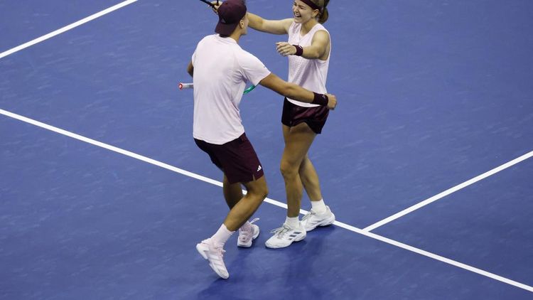 Pasangan Karolina Muchova Jakub Mensik Juarai Ganda Campuran US Open 2026