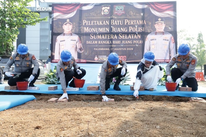 Polda Sumatera Selatan memulai pembangunan Monumen Juang Polisi Sumatera Selatan melalui peletakan batu pertama di lingkungan Mapolda Sumsel, Kamis (27/8/2026).