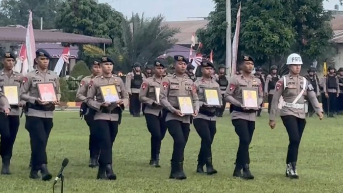 Upacara PTDH 10 Personel  Brimob Polda Sumut.
