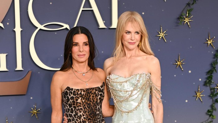 Sandra Bullock dan Nicole Kidman menghadiri pemutaran perdana Eropa film Practical Magic 2 di Odeon Luxe Leicester Square pada 26 Agustus 2026 di London, Inggris.