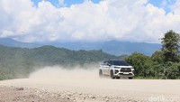 Menjajal Ketangguhan Toyota Veloz Hybrid EV di Jalur Ekstrem Sulawesi