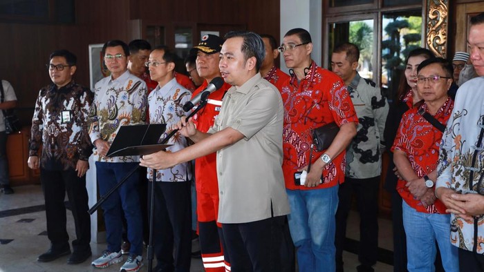 Bupati Jember Gus Fawait