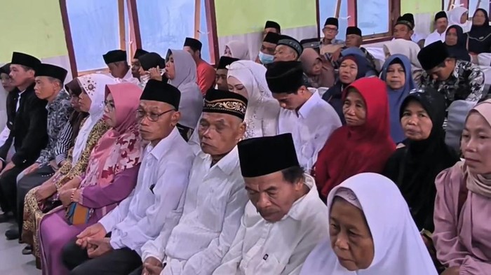 Bupati Ngunduh Mantu di Trenggalek