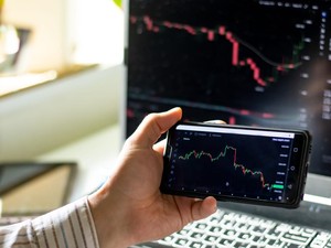 Simak Rekomendasi Saham saat IHSG Menguat