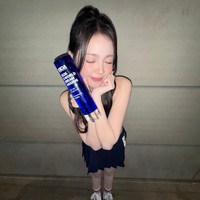 Pemilik nama asli Nyoman Ayu Carmenita itu telah dinobatkan sebagai pemenang penghargaan ‘Female Solo Popularity Award’ di K-World Dream Awards 2026. Foto: dok. X