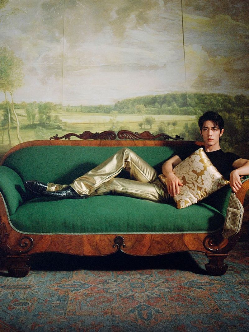 Gaya Jin BTS dan Xiao Zhan untuk konten kampanye Gucci PRIMAVERA.