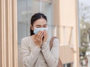 Tips Menjaga Kesehatan Tubuh Saat Kabut Asap untuk Lansia, Anak-Ibu Hamil