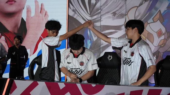 Pekan ketiga babak Reguler Season MPL ID S18 dimulai hari ini. Bigetron akan kembali tampil setelah sebelumnya menumbangkan Onic di laga terakhir pada pekan kedua.