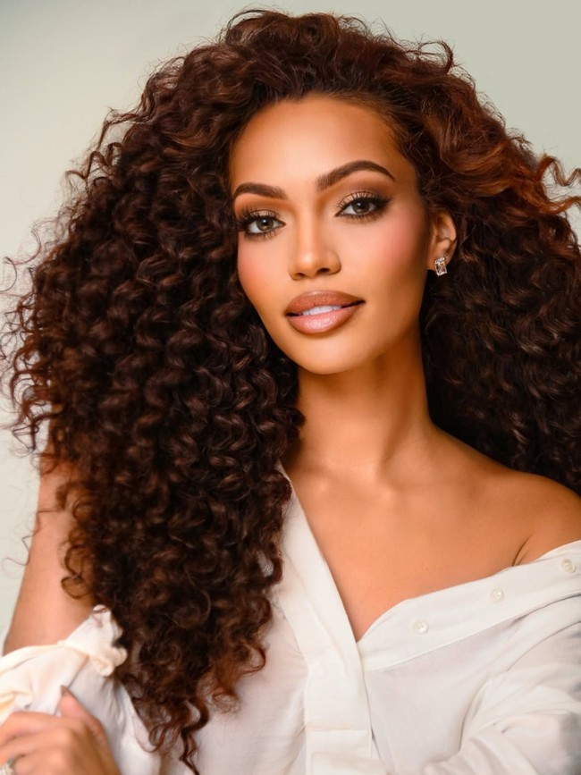Sebagai juara Miss USA 2026, Justus Kelley berhak membawa pulang hadiah senilai lebih dari US$ 685.000, termasuk gaji US$ 150.000, mobil Range Rover, hingga sewa apartemen mewah di Miami selama satu tahun. Foto: Dok. Instagram Justus Kelley, Miss USA, Getty Images