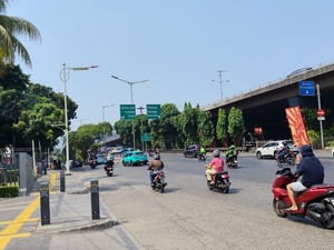 Lalin Kendaraan di Tol dan Arteri Jakarta Kembali Normal Pagi Ini