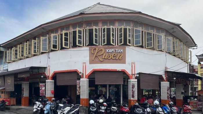 Kopitiam