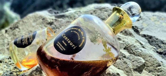 Madu Termahal di Dunia