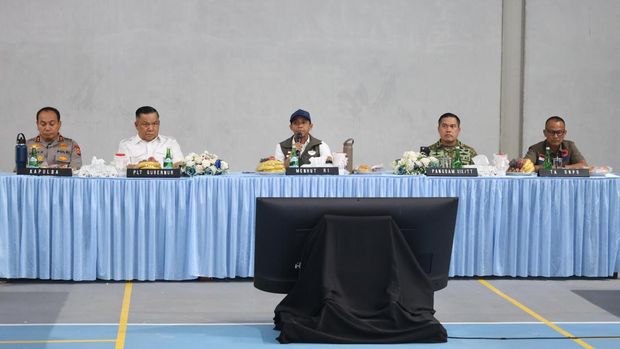 Menteri Kehutanan (Menhut) Raja Juli Antoni menyampaikan penanganan kebakaran hutan dan lahan (karhutla) di Provinsi Riau semakin hari semakin baik. (dok Istimewa)