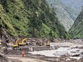 Ngeri! Fotografer Rekam Detik-detik Longsor Salju Nepal