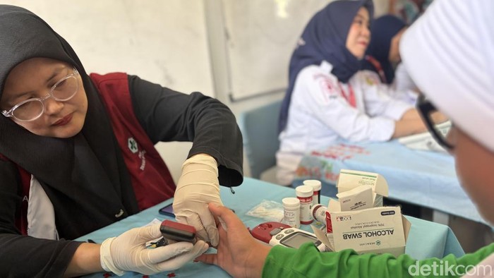 Potret CKG di Bogor, 70 persen Anak Kurang Aktivitas Fisik! 4 Ribu Siswa Obesitas Potret CKG di Bogor, 70 persen Anak Kurang Aktivitas Fisik! 4 Ribu Siswa Obesitas