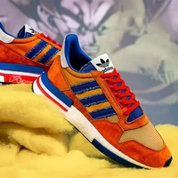 Anime legendaris yang populer di era 90-an, Dragon Ball Z, jadi inspirasi adidas saat meluncurkan sneakers edisi terbatas pada 2018. Bertajuk Dragon Ball Z x adidas ZX 500 RM, sneakers ini merepresentasikan karakter utamanya, Son Goku. Foto: Dok. Brand