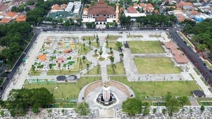 Alun alun Kabupaten Sidoarjo