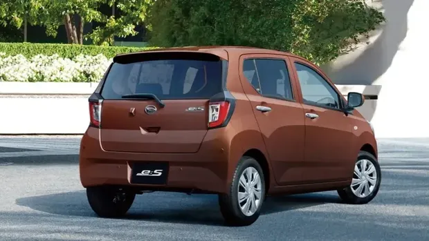 Daihatsu Mira e:S.