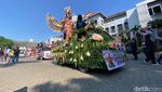 Melihat Kemeriahan Gresik Merdeka Karnival