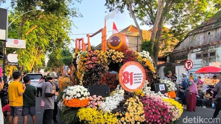Melihat Kemeriahan Gresik Merdeka Karnival