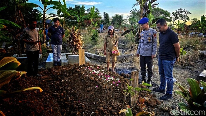 jasad Mrs X yang ditemukan di Pesisir Cisolok akhirnya dikebumikan pada Jumat (28/8/2026) petang