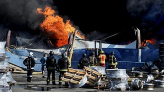 37 Orang Tewas Usai Rusia Bombardir Gudang Amunisi di Ukraina