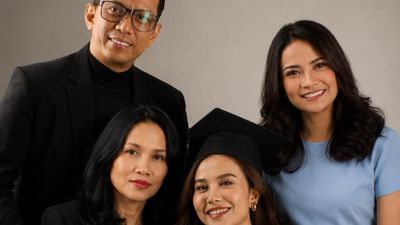 Mayang Lulus Sidang Skripsi, Tulis Pesan Haru Buat Mendiang Vanessa Angel-Ibu