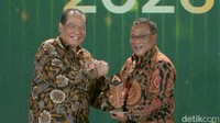 Jumhur Hidayat Raih detikSumatera Awards 'Tokoh Penggerak Kesadaran dan Aksi Ekologis'