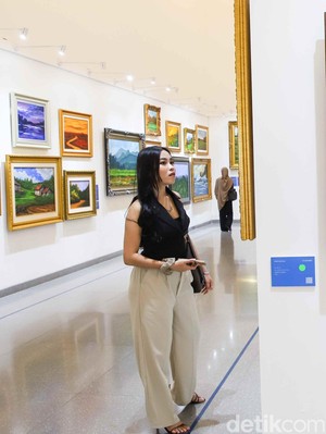 Ragam Karya Lukis Bawa Pesan Damai dan Harapan di Taman Ismail Marzuki