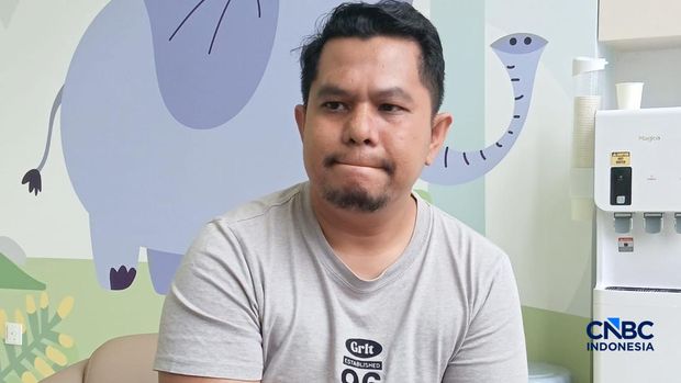Robby Hadianto, orang tua pasien anak asal Pekanbaru, Riau, yang berobat di Sunway Medical Centre, Sunway City, Selangor, Malaysia
