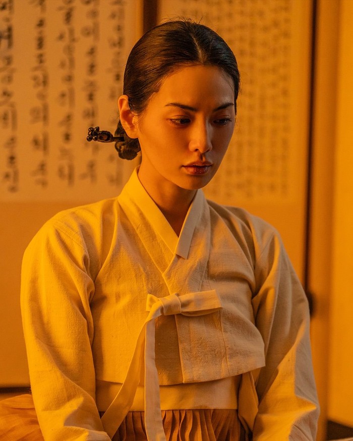 Potret Nana memerankan Hui Yeon di drama Korea terbaru Netflix 2026 The Scandal.