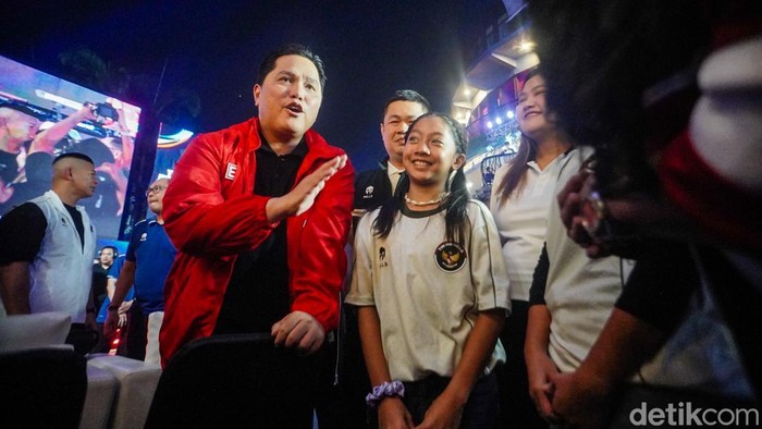 Tim Indonesia Bersiap, 432 Atlet Menuju Asian Games 2026 Chef De Mission (CDM) Asian Games 2026, Kementerian Pemuda dan Olahraga (Kemenpora), dan Komite Olimpiade Nasional menggelar Tim Indonesia day pada Sabtu (29/08/2026) di Lippo Mall Kemang, Jakarta Selatan. Acara ini ditujukan untuk melepas 432 atlet dari 35 cabang olahraga ke Asian Games 2026 pada tanggal 19 September hingga 4 Oktober di Jepang.
