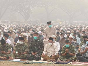 Asap Karhutla Kepung Pontianak, Ini 5 Cara Lindungi Diri Menurut Dokter Paru